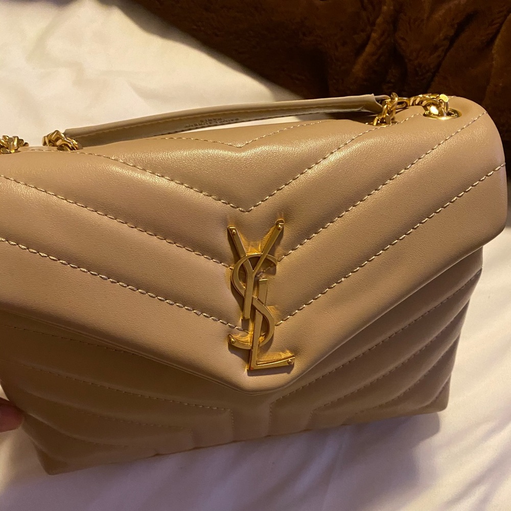 Beautiful tan and gold purse